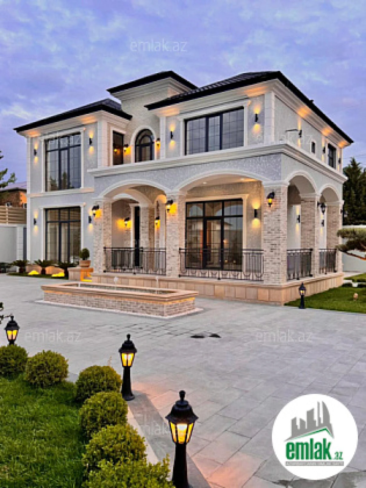 Satılır 6 otaqlı mənzil 430 m²
