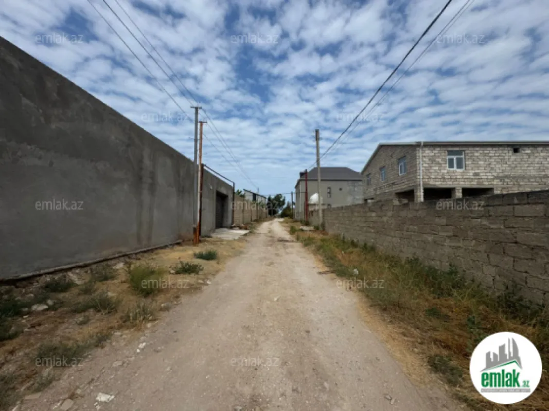 Satılır torpaq sahəsi 12 m²