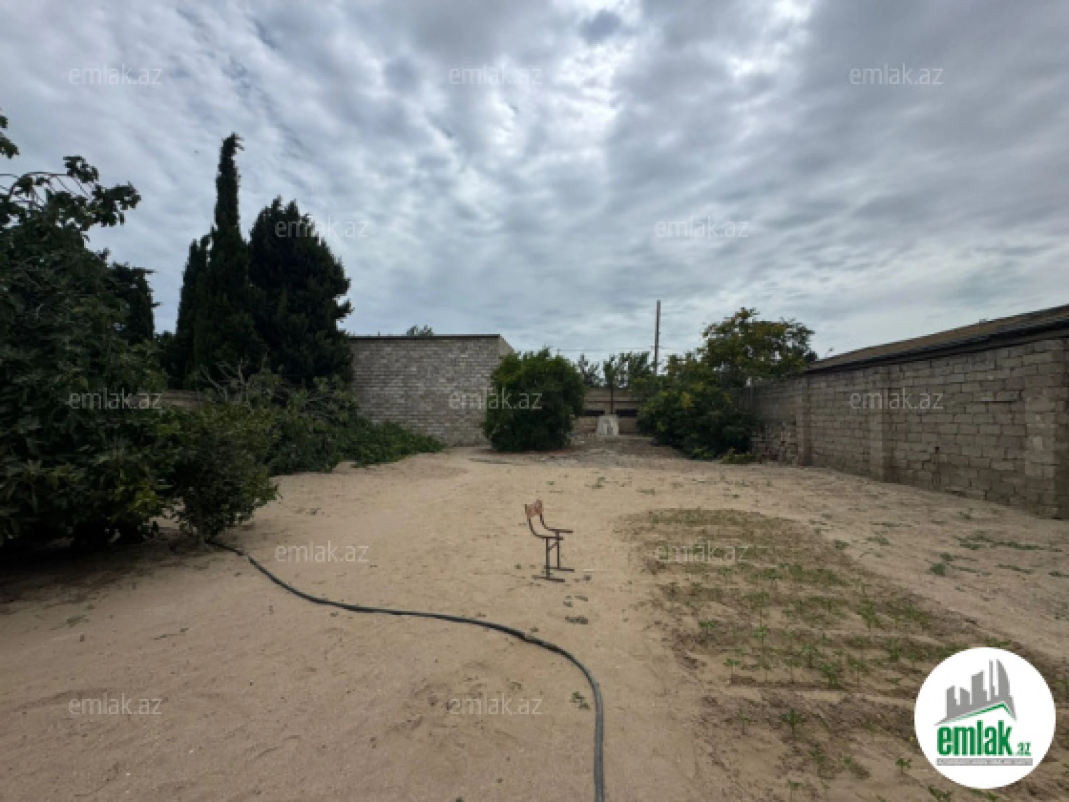 Satılır torpaq sahəsi 5 m²