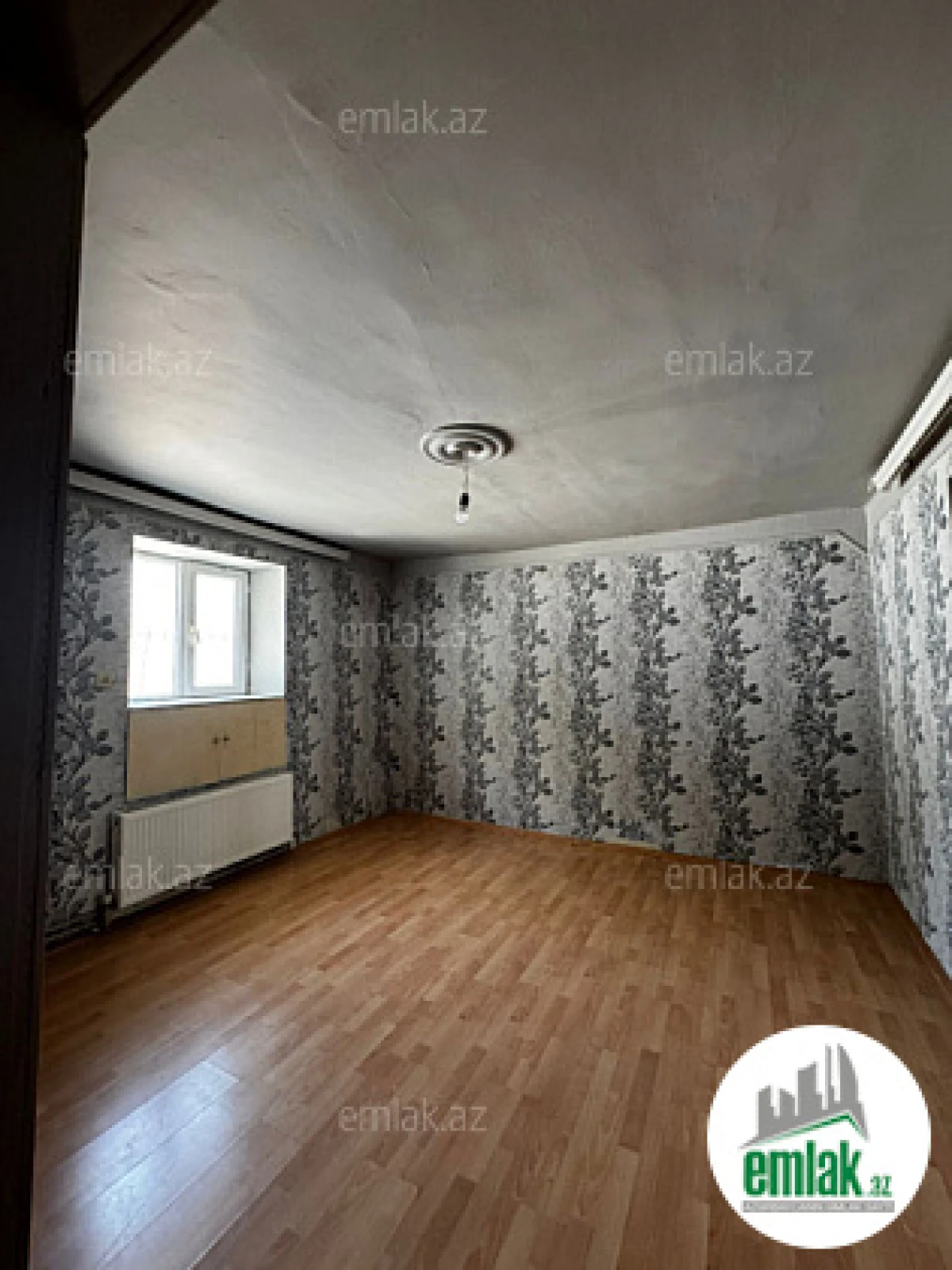 Satılır 4 otaqlı həyət evi 130 m²