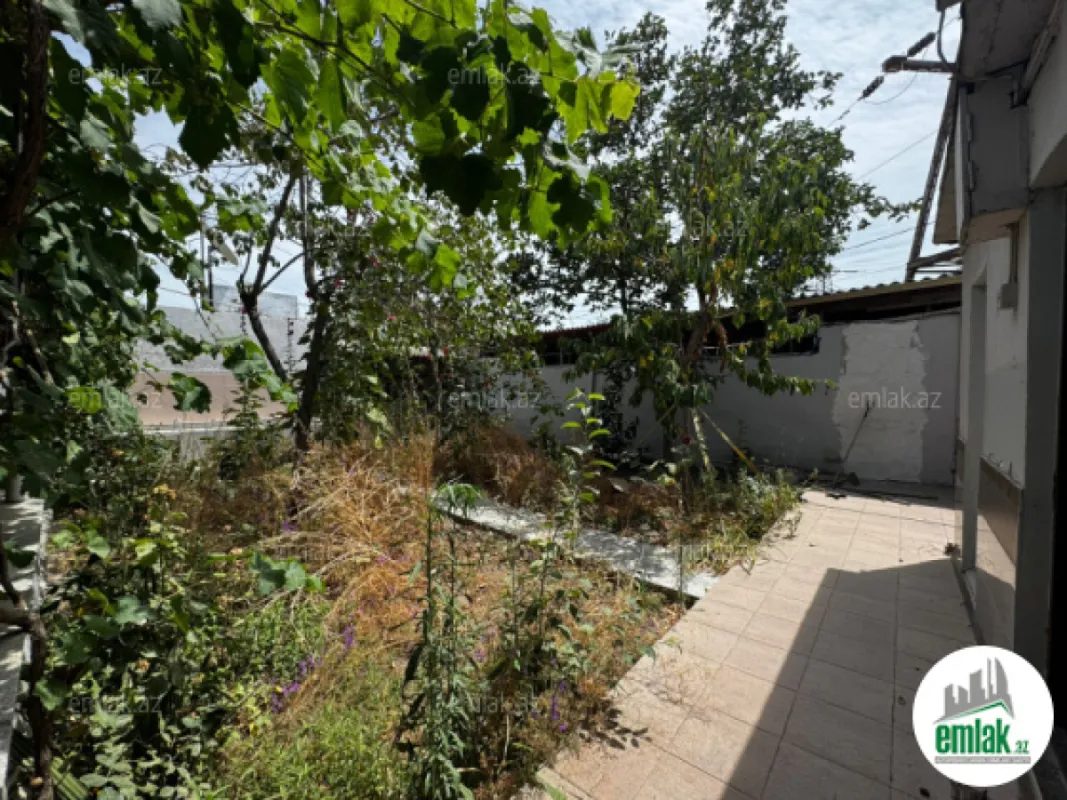Satılır 4 otaqlı həyət evi 130 m²