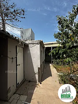 Satılır 4 otaqlı həyət evi 130 m²