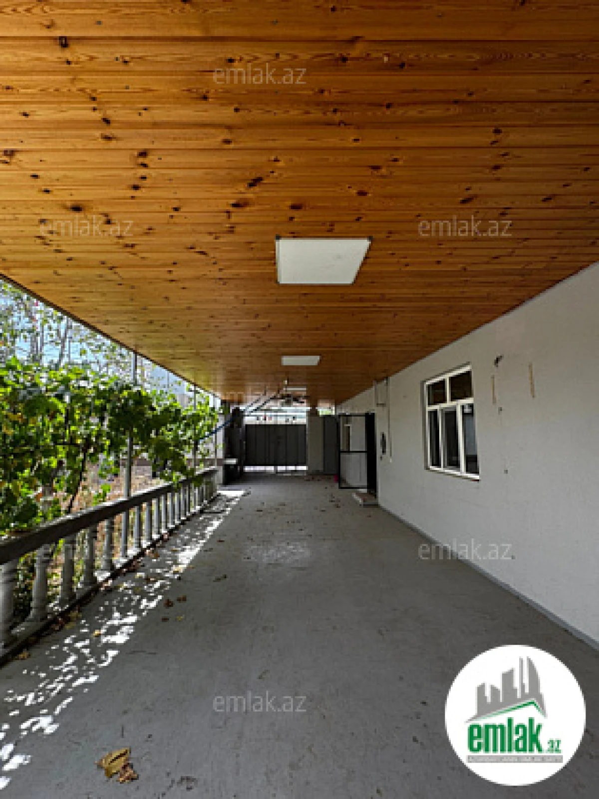 Satılır 4 otaqlı həyət evi 130 m²