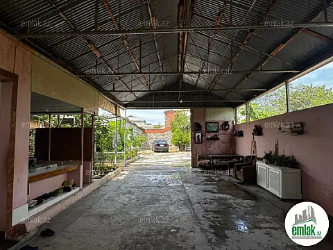 Satılır 4 otaqlı həyət evi 130 m²