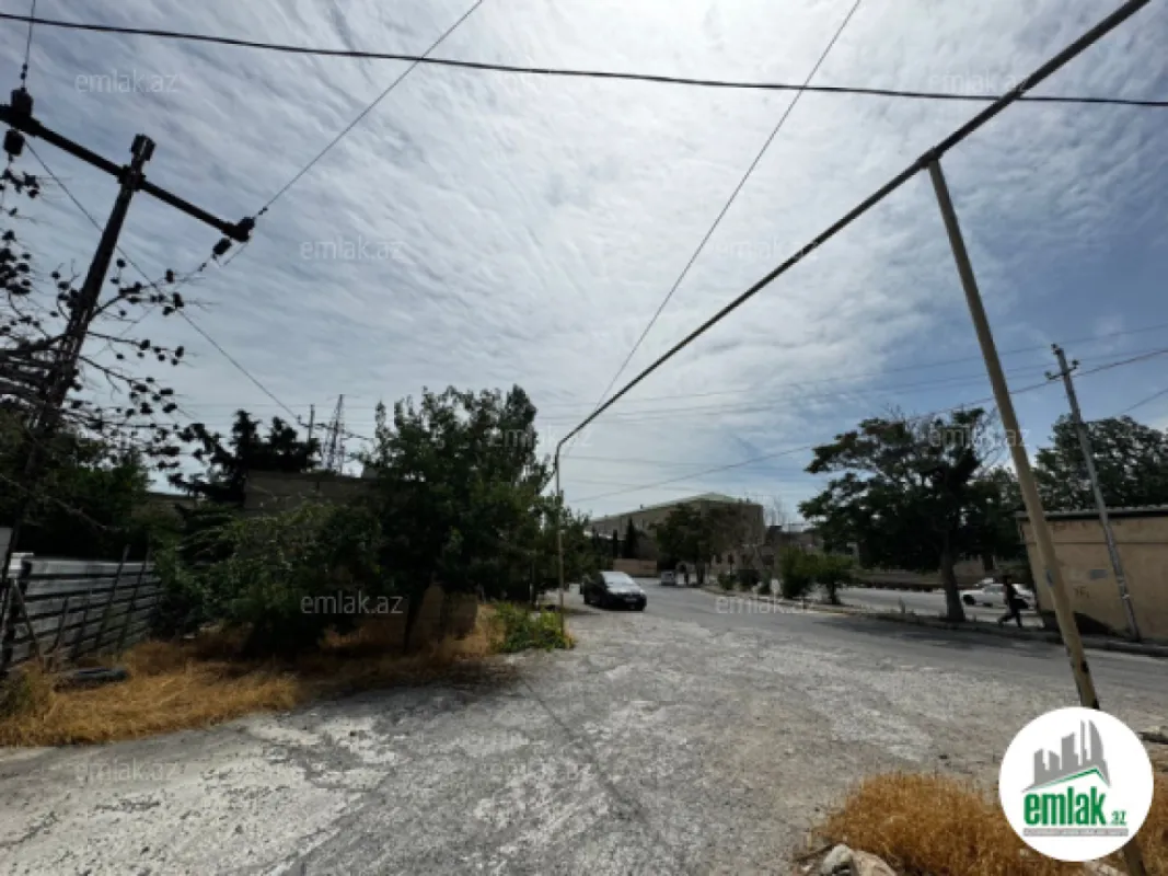 Satılır 4 otaqlı həyət evi 130 m²