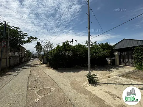 Satılır 4 otaqlı həyət evi 130 m²