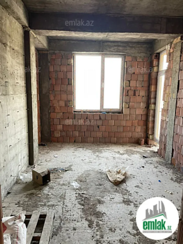 Satılır 3 otaqlı yeni tikili 90 m²