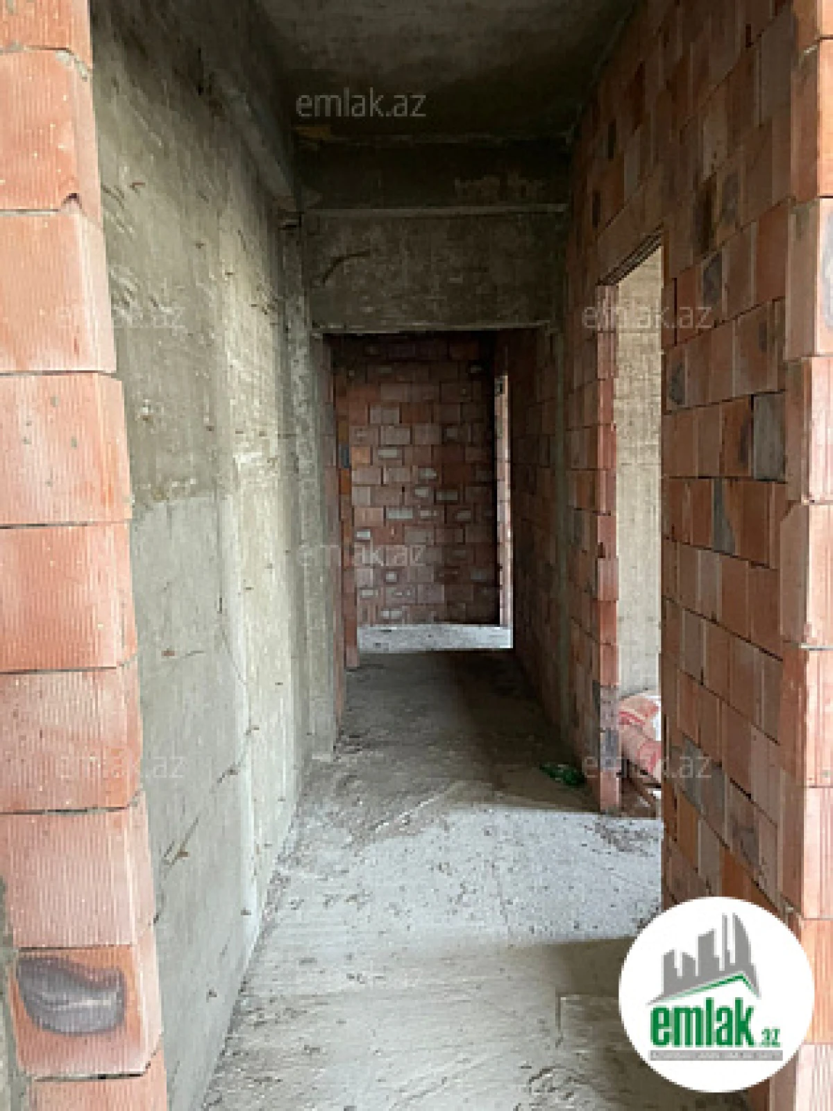 Satılır 3 otaqlı yeni tikili 90 m²