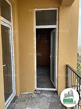 Satılır 3 otaqlı yeni tikili 90 m²