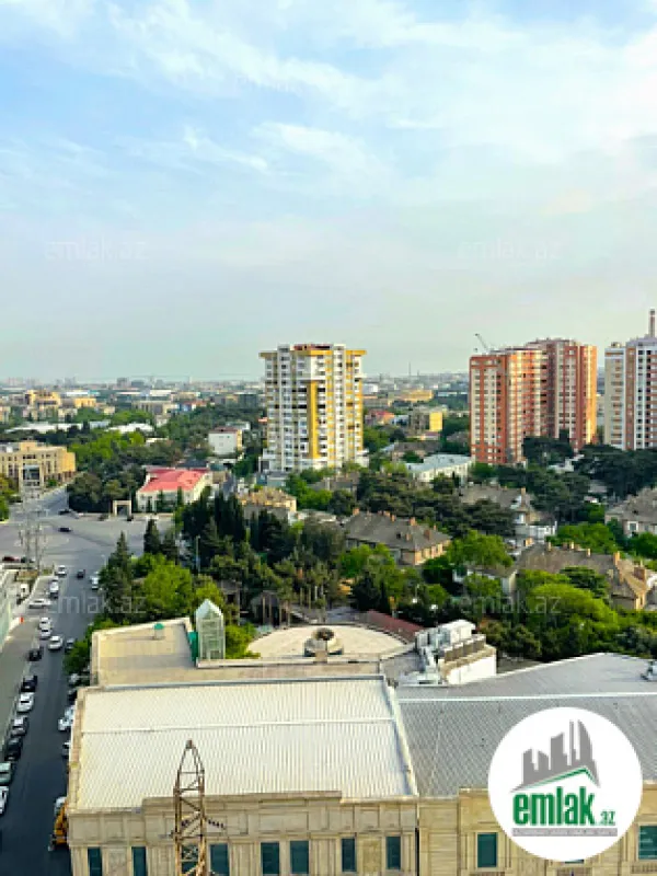 Satılır 3 otaqlı yeni tikili 90 m²