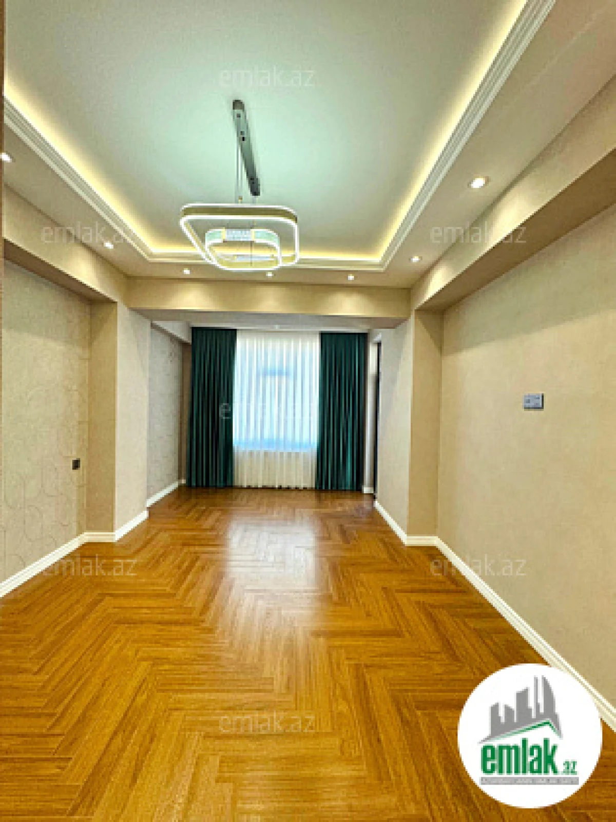 Satılır 3 otaqlı yeni tikili 115 m²
