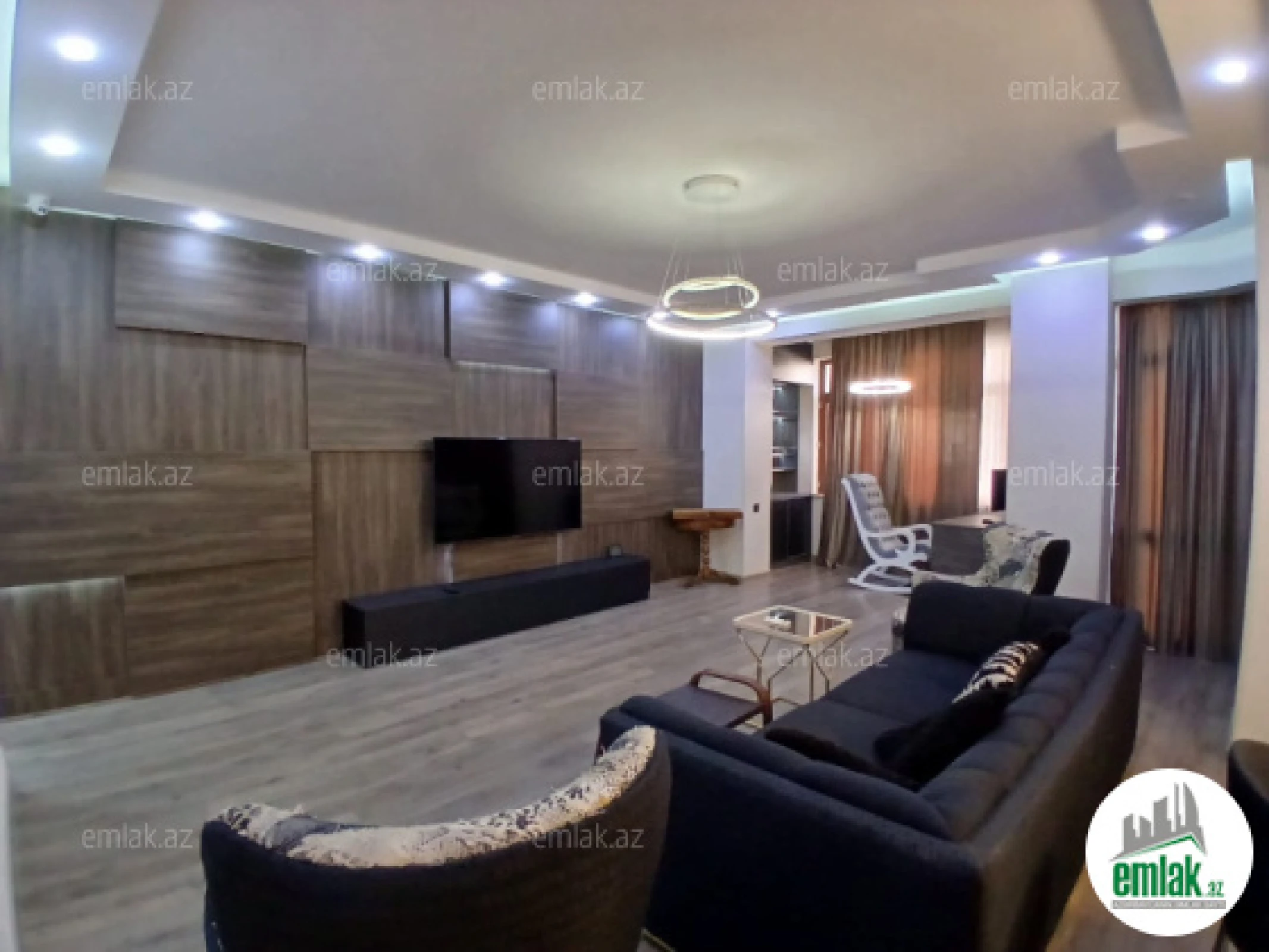 Satılır 4 otaqlı yeni tikili 240 m²
