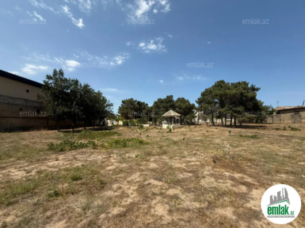 Satılır torpaq sahəsi 15 m²