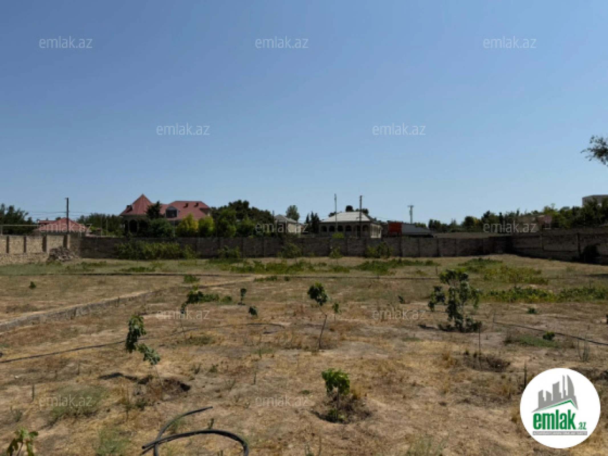 Satılır torpaq sahəsi 15 m²