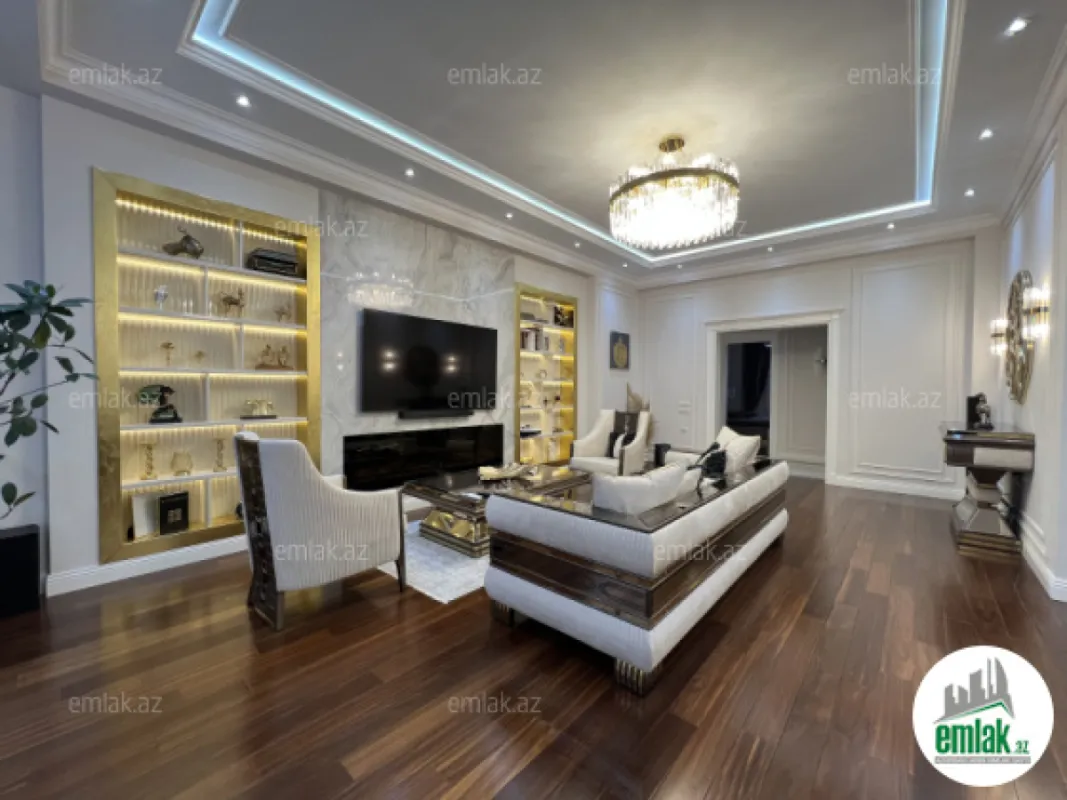 Satılır 4 otaqlı yeni tikili 200 m²
