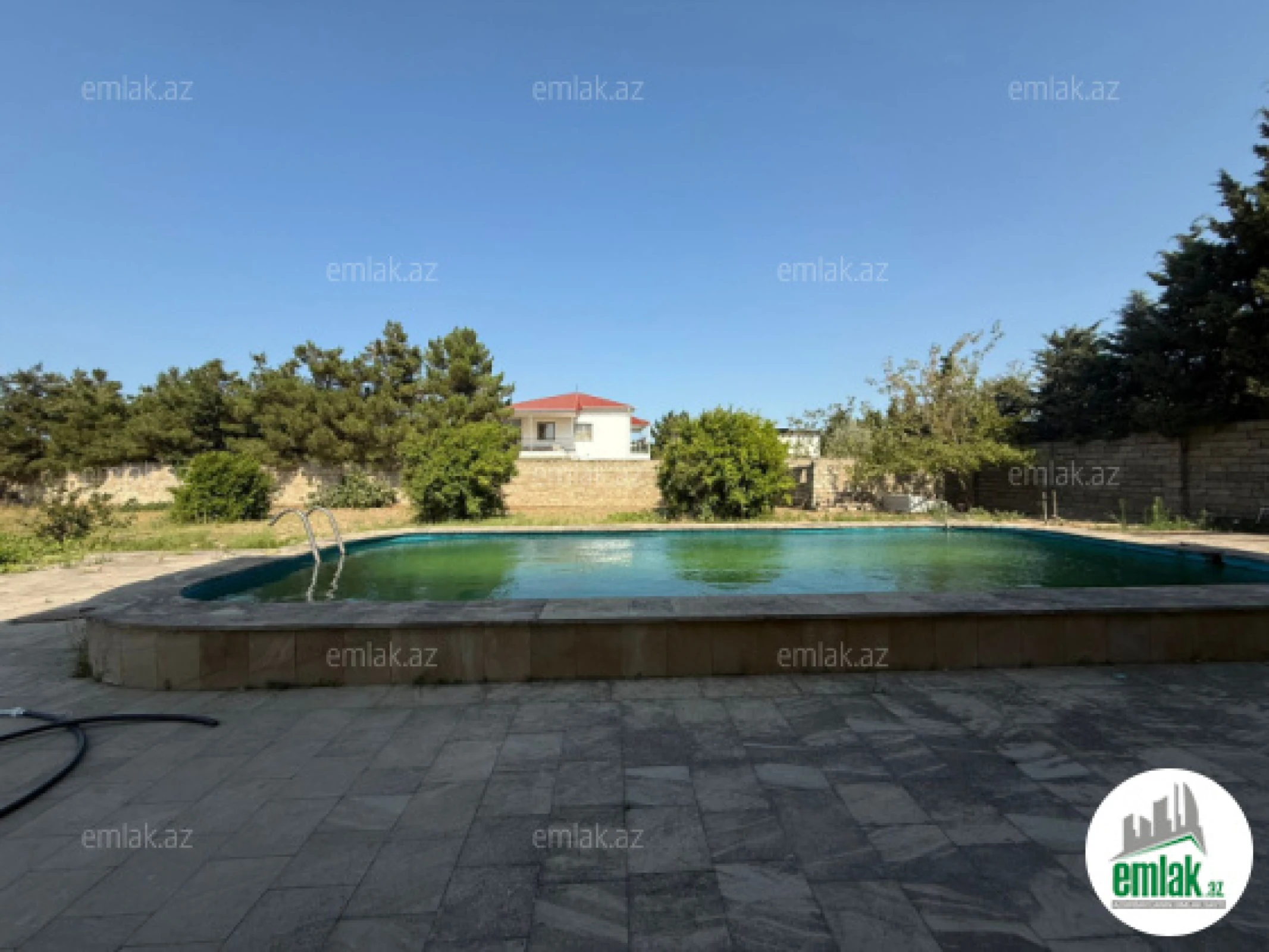 Satılır torpaq sahəsi 25 m²