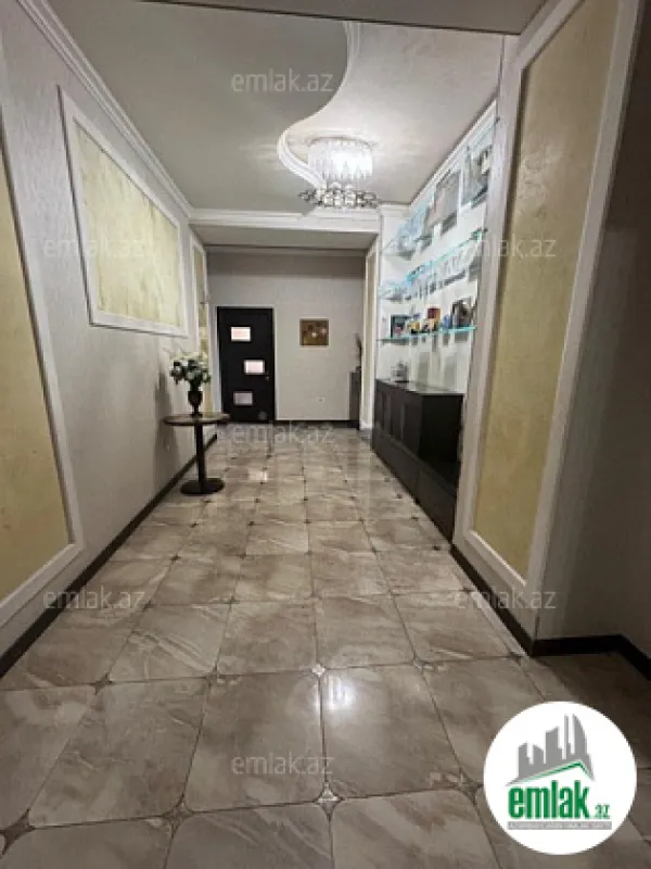 Satılır 3 otaqlı yeni tikili 176.5 m²