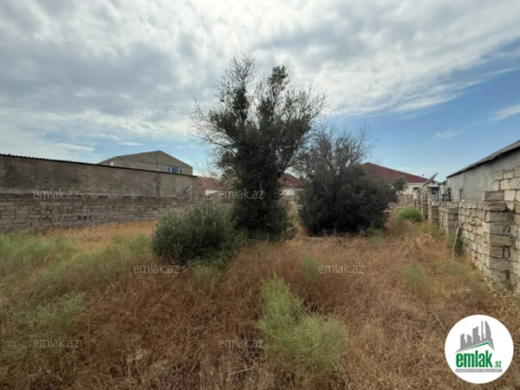 Satılır torpaq sahəsi 10 m²