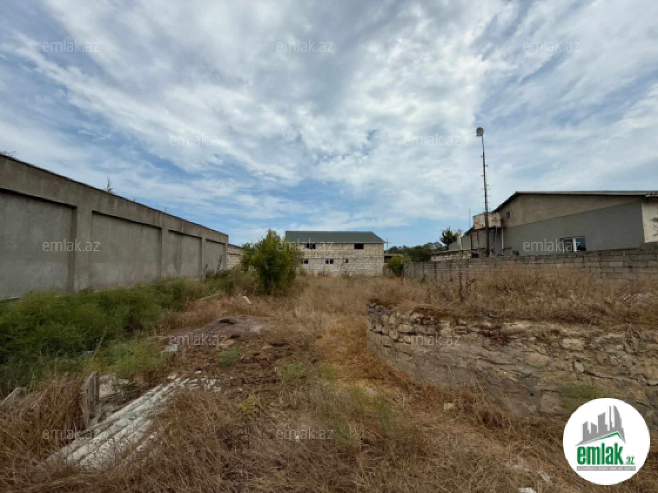 Satılır torpaq sahəsi 8 m²