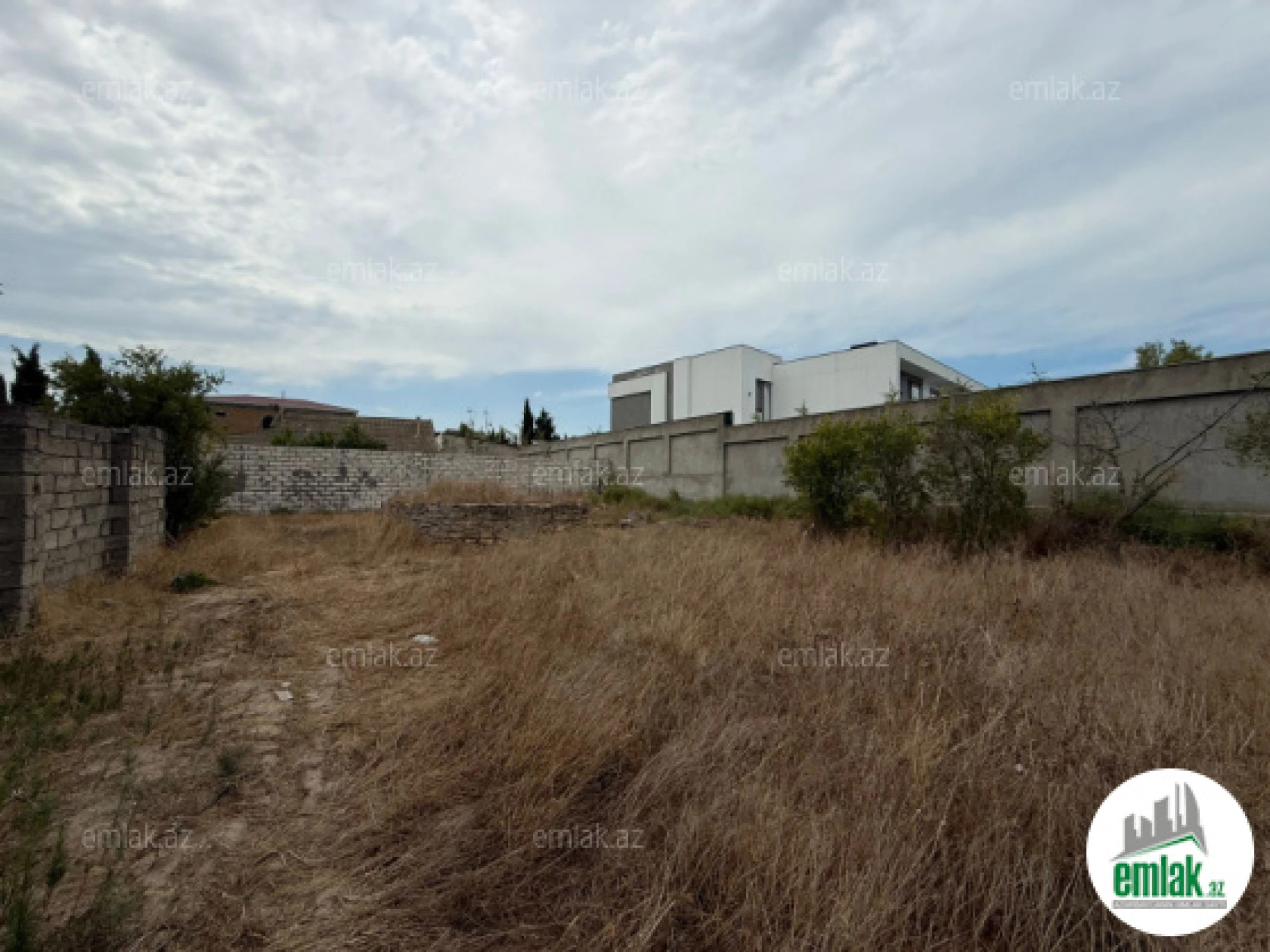 Satılır torpaq sahəsi 8 m²