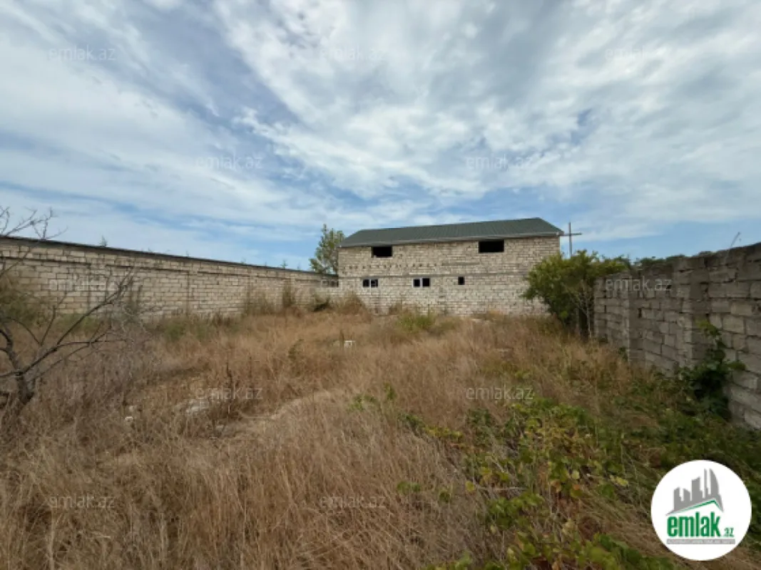 Satılır torpaq sahəsi 8 m²