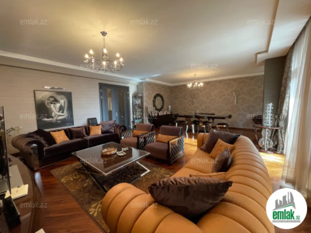 Satılır 4 otaqlı yeni tikili 265.5 m²