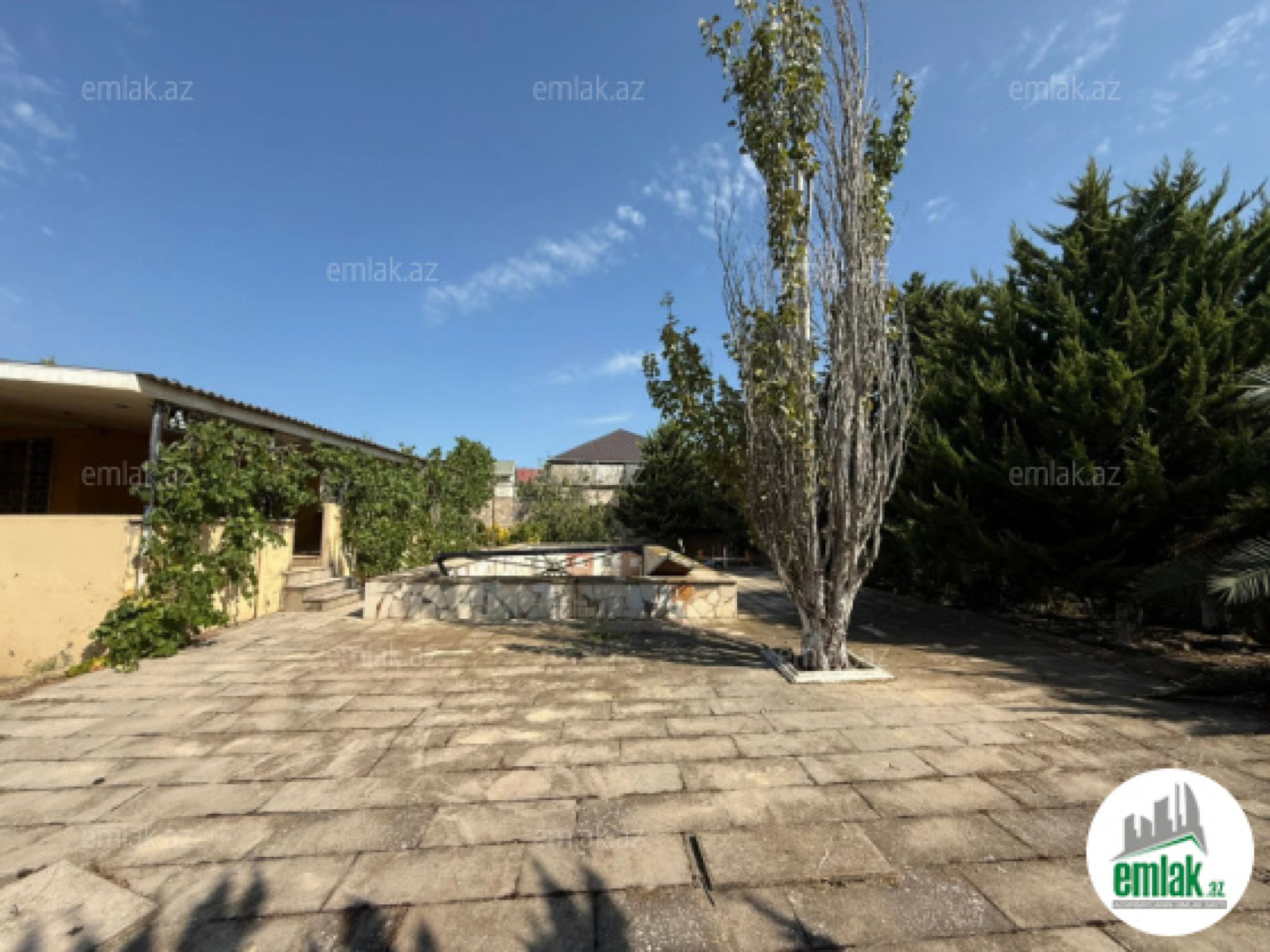 Satılır torpaq sahəsi 12 m²