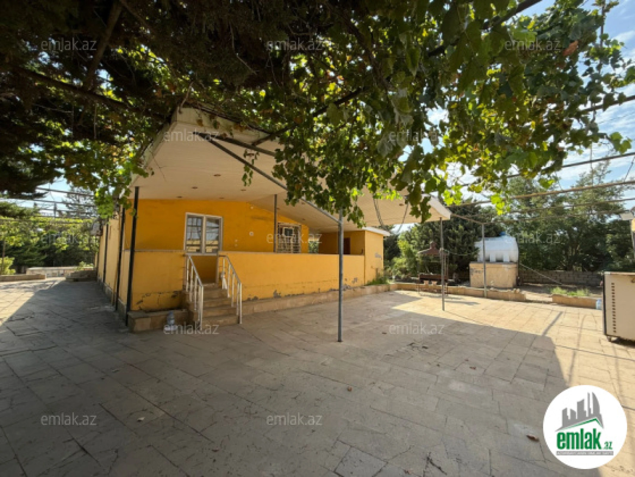 Satılır torpaq sahəsi 12 m²