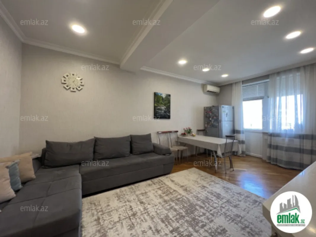 Satılır 3 otaqlı yeni tikili 158 m²
