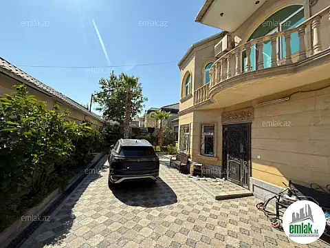 Satılır 6 otaqlı həyət evi 400 m²