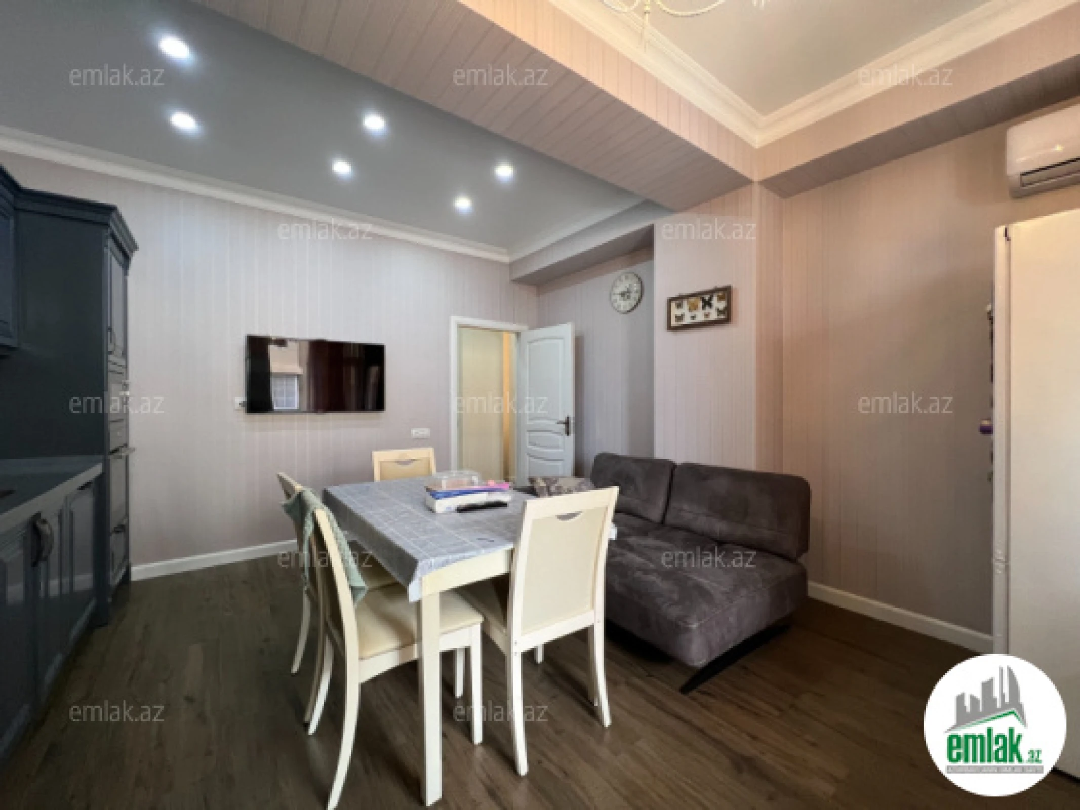 Satılır 4 otaqlı yeni tikili 152 m²
