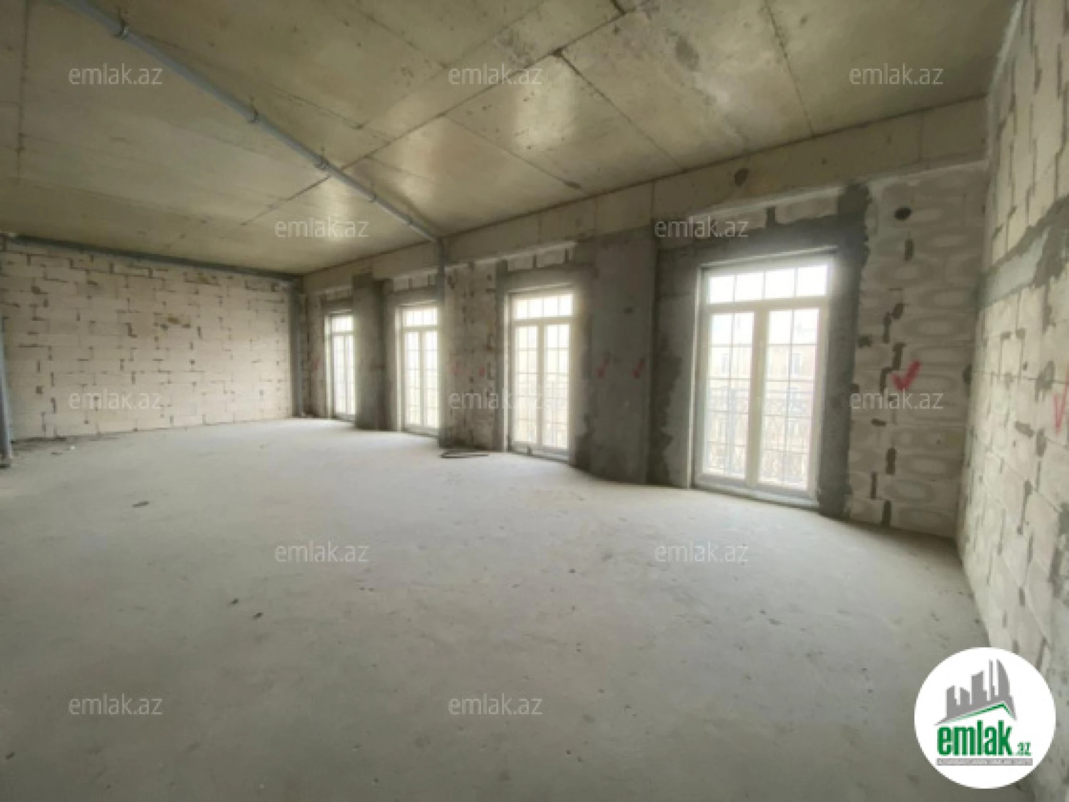 Satılır 5 otaqlı yeni tikili 184 m²