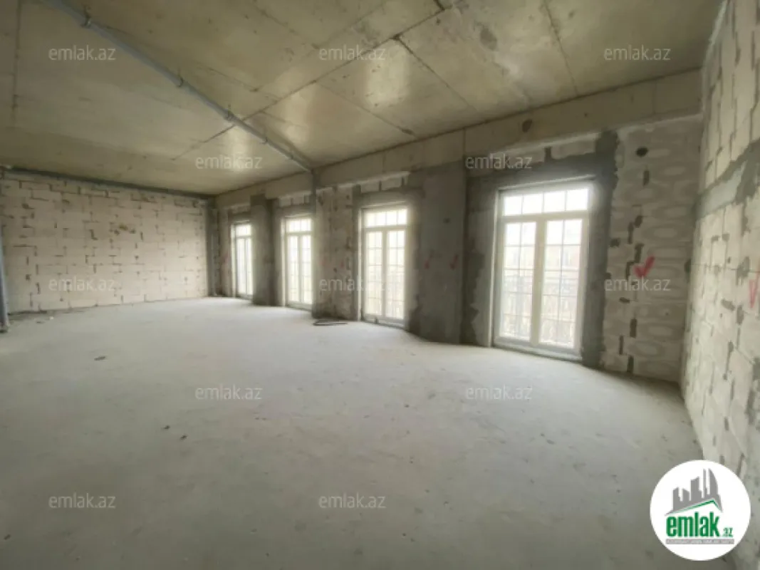 Satılır 5 otaqlı yeni tikili 184 m²