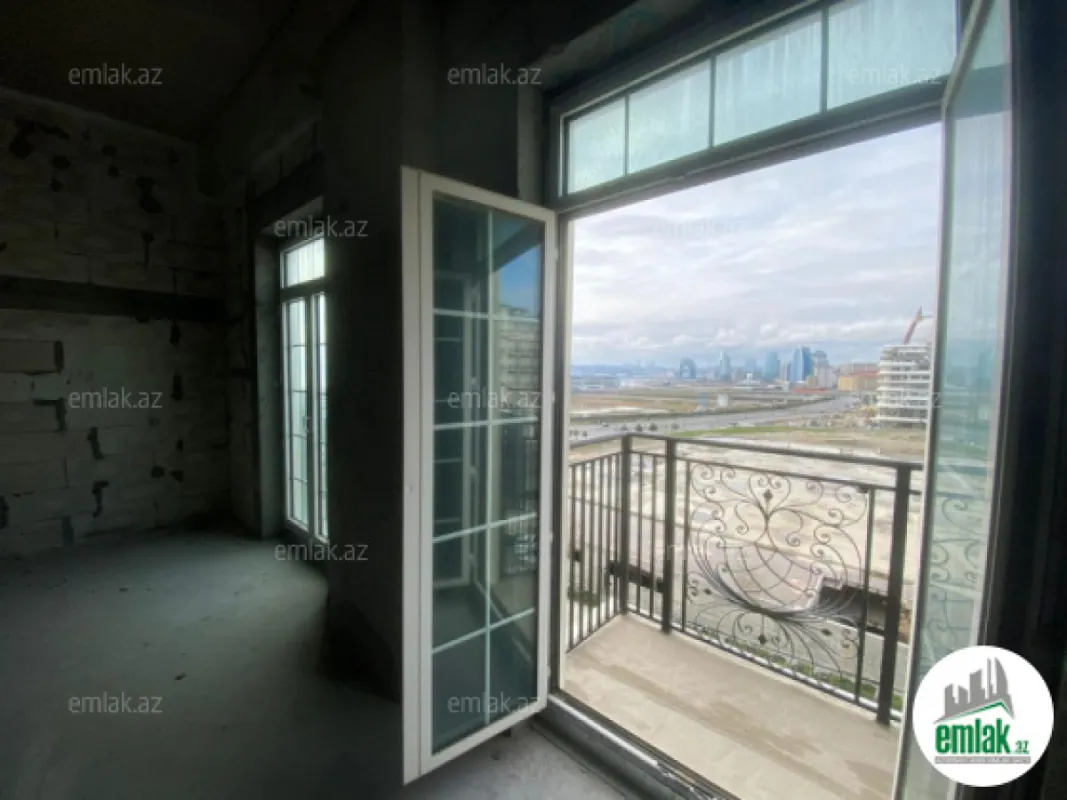 Satılır 5 otaqlı yeni tikili 184 m²