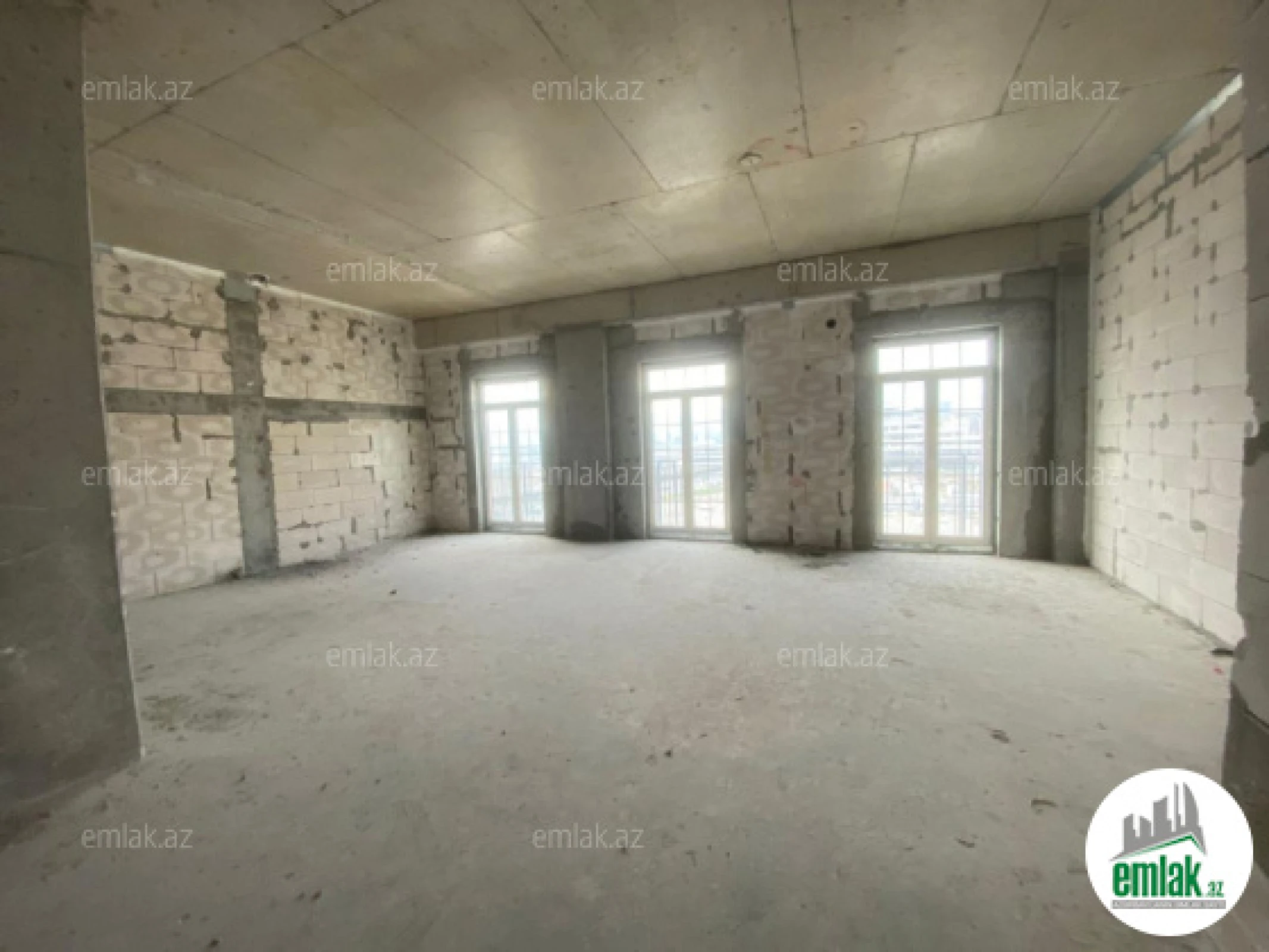 Satılır 5 otaqlı yeni tikili 184 m²