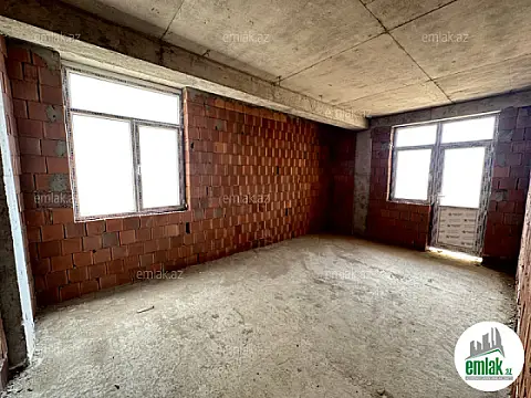 Satılır 2 otaqlı yeni tikili 68 m²