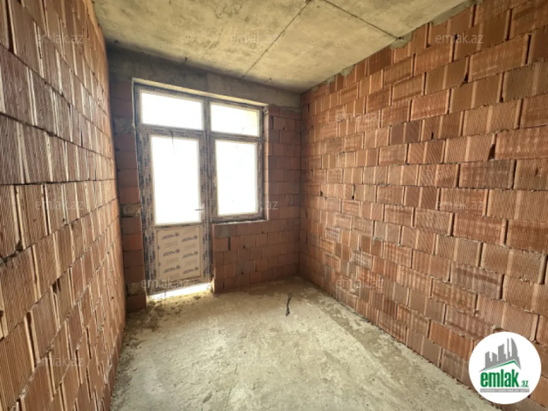 Satılır 2 otaqlı yeni tikili 68 m²