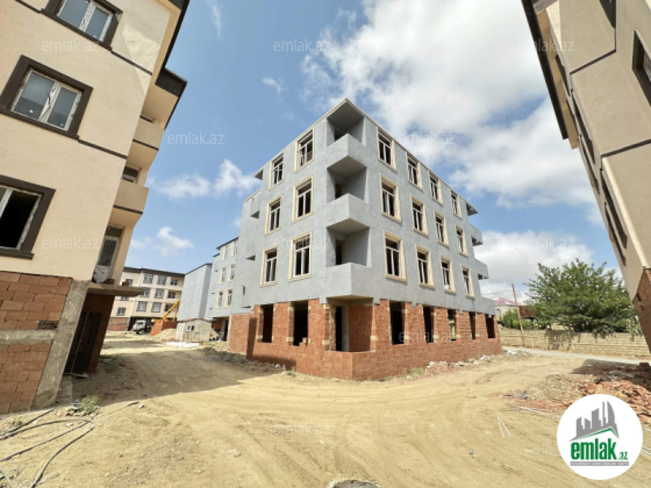 Satılır 2 otaqlı yeni tikili 68 m²