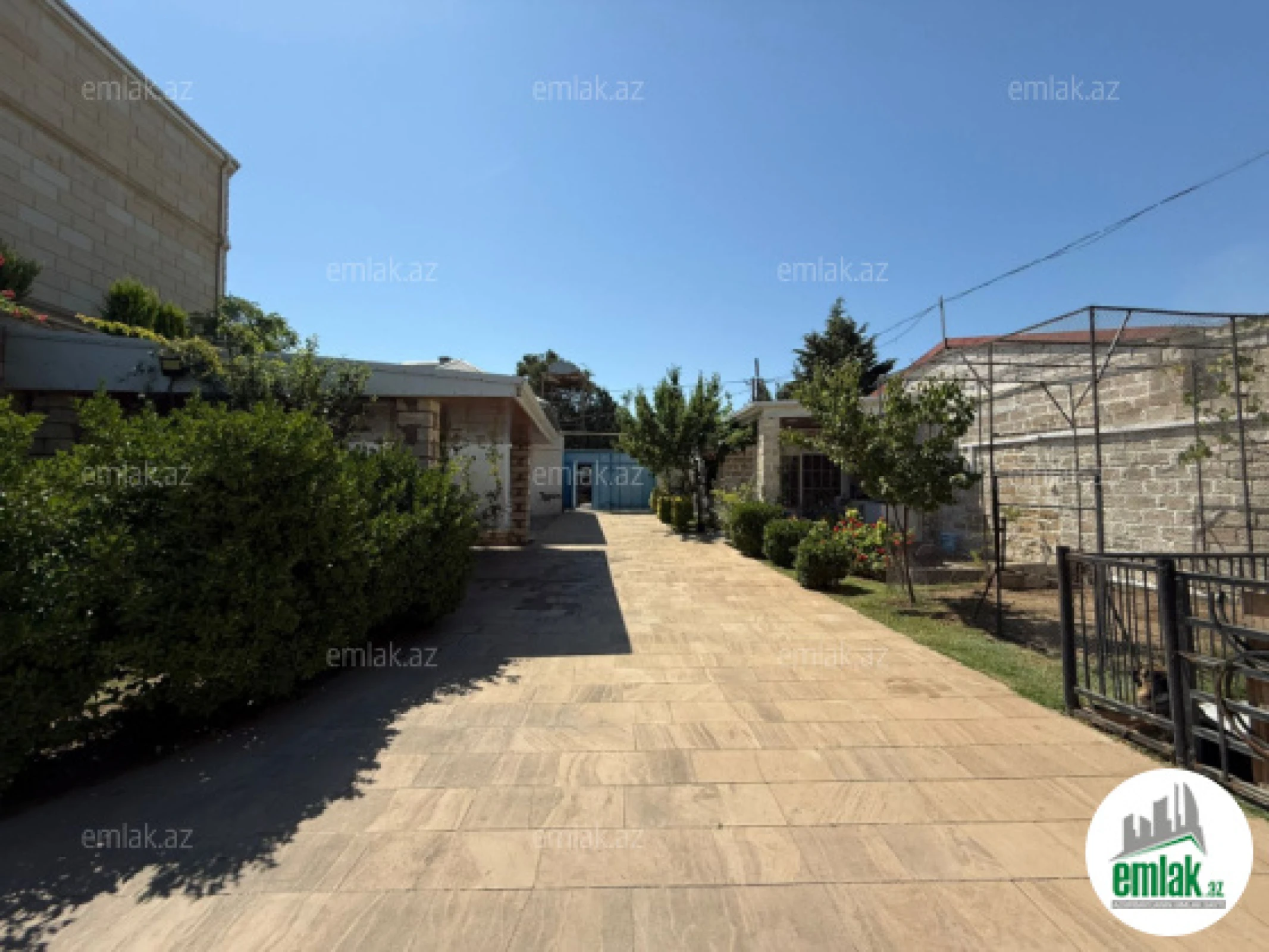 Satılır torpaq sahəsi 12 m²