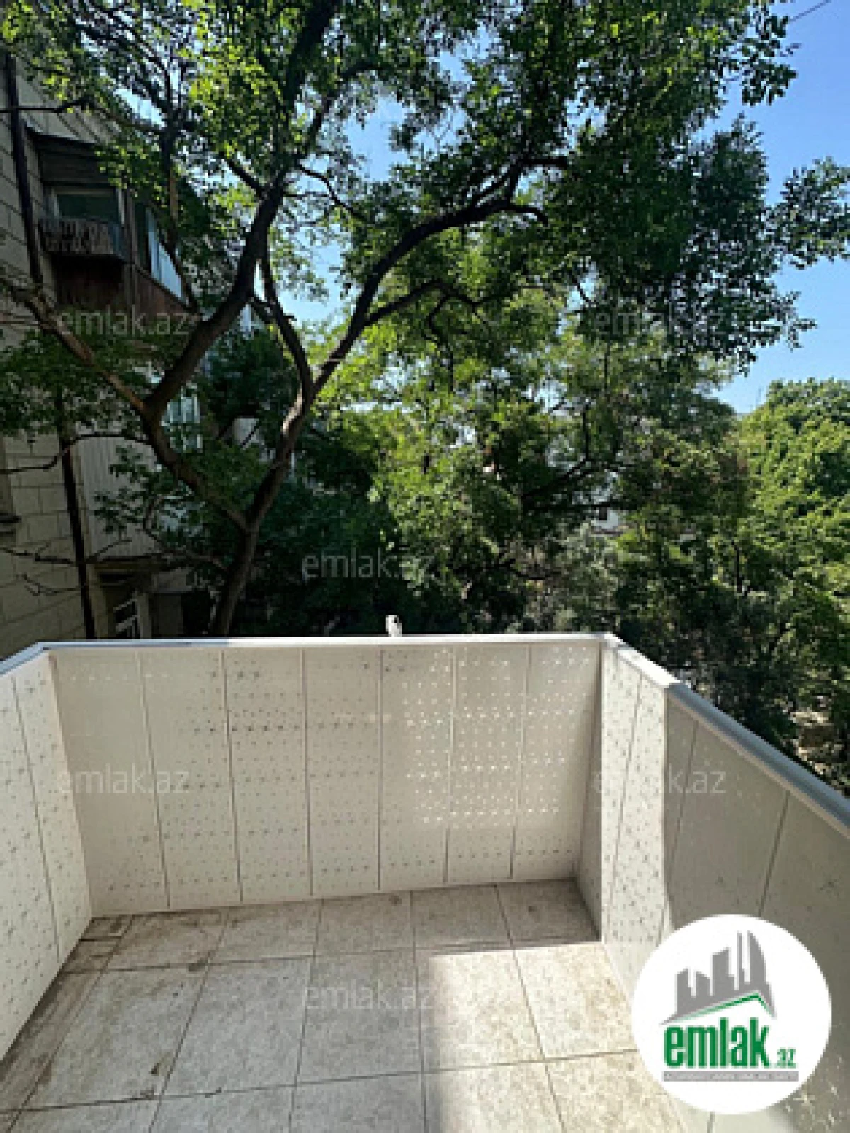 Satılır 3 otaqlı köhnə tikili 80 m²