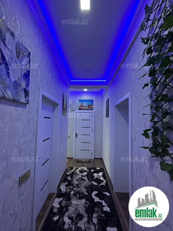 Satılır 3 otaqlı köhnə tikili 80 m²