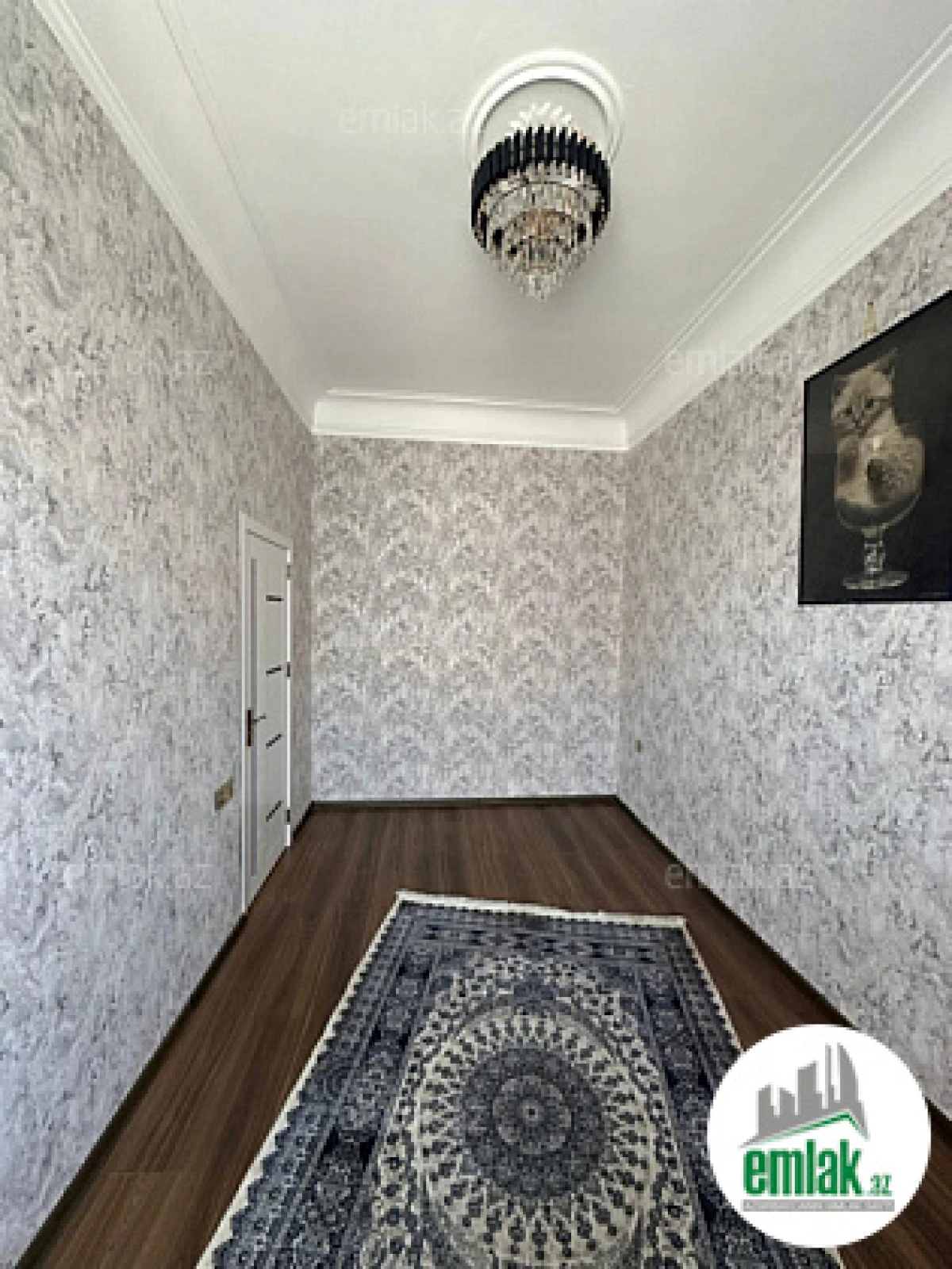 Satılır 3 otaqlı köhnə tikili 80 m²
