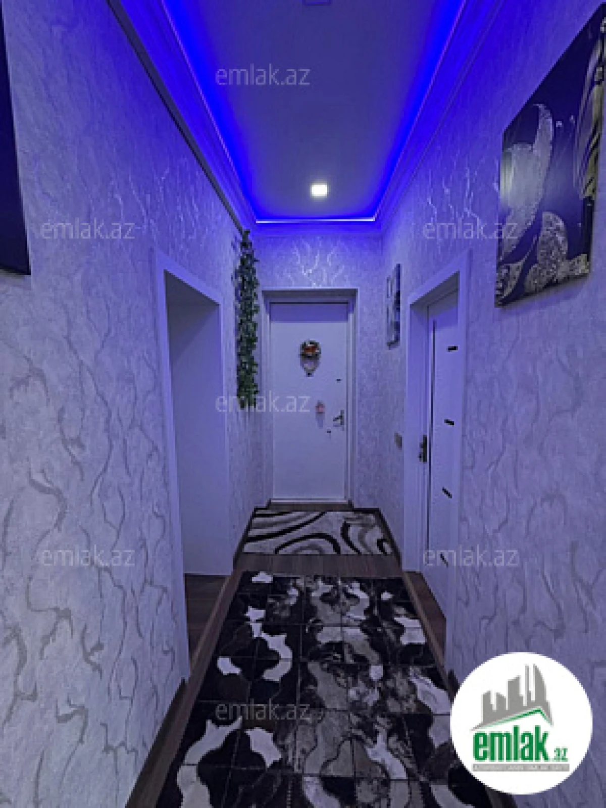 Satılır 3 otaqlı köhnə tikili 80 m²