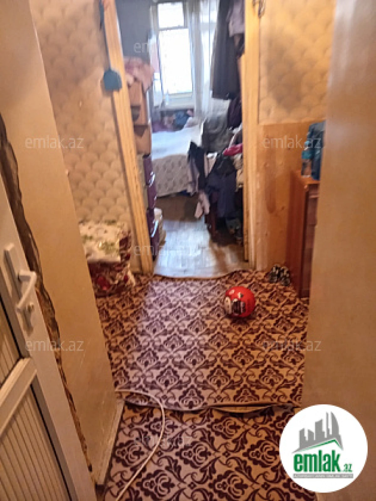 Satılır 2 otaqlı köhnə tikili 60 m²