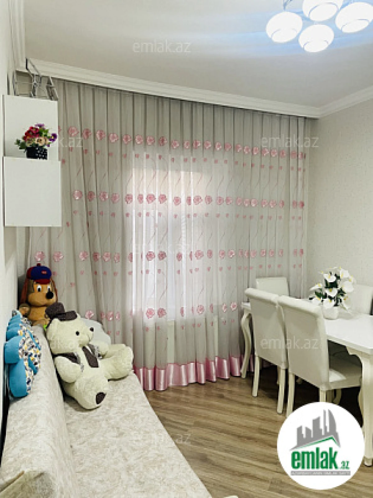 Satılır 4 otaqlı həyət evi 130 m²