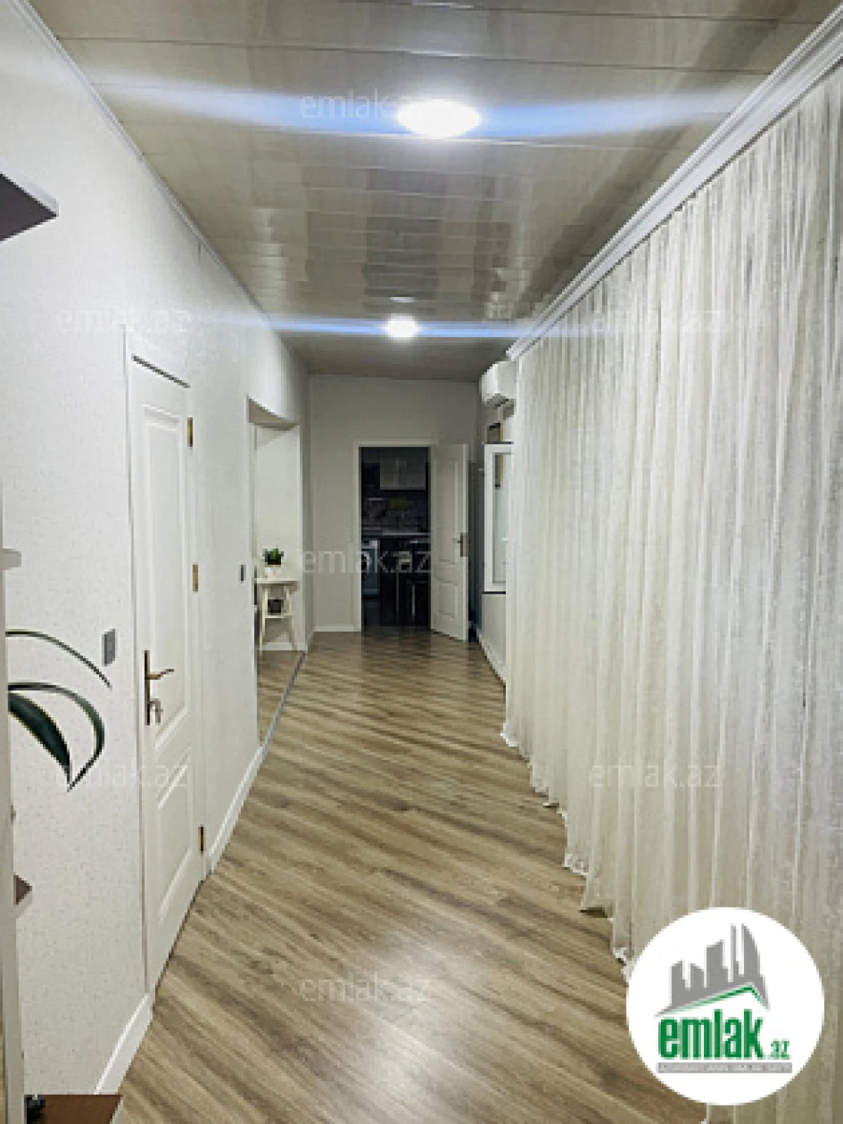 Satılır 4 otaqlı həyət evi 130 m²