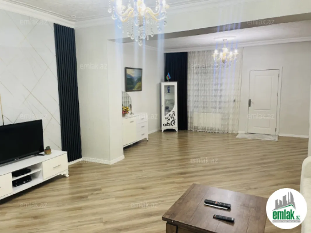 Satılır 4 otaqlı həyət evi 130 m²