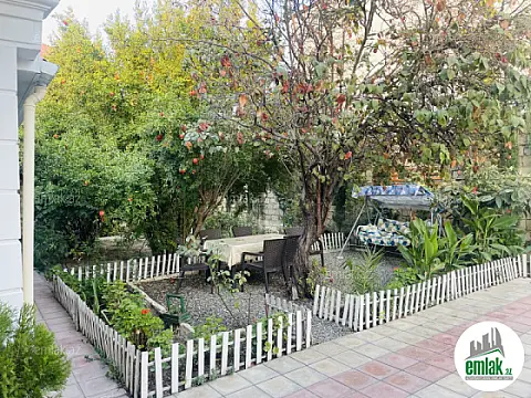 Satılır 4 otaqlı həyət evi 130 m²