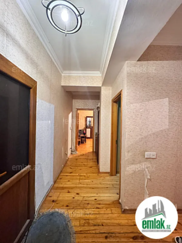 Satılır 2 otaqlı yeni tikili 86 m²