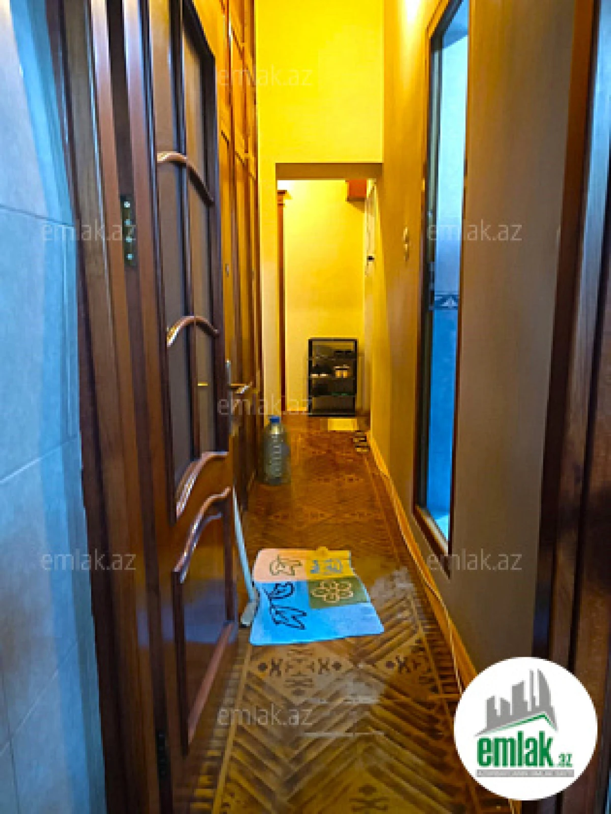 Satılır 4 otaqlı köhnə tikili 112 m²